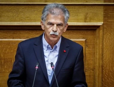 Δανέλλης: Δίνω ψήφο εμπιστοσύνης, δεν προσχωρώ στον ΣΥΡΙΖΑ